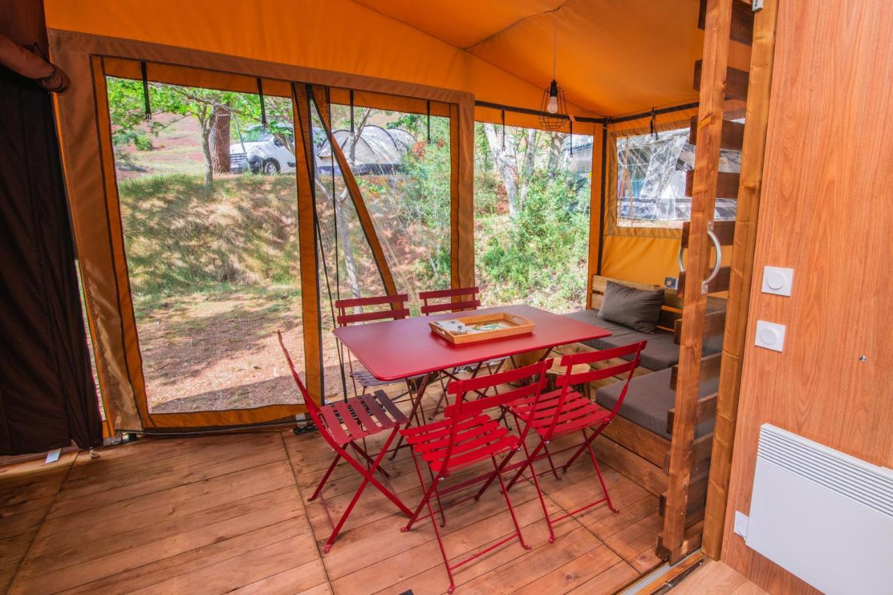 Camping Onlycamp Les Tuilleres Vercheny Exterior foto